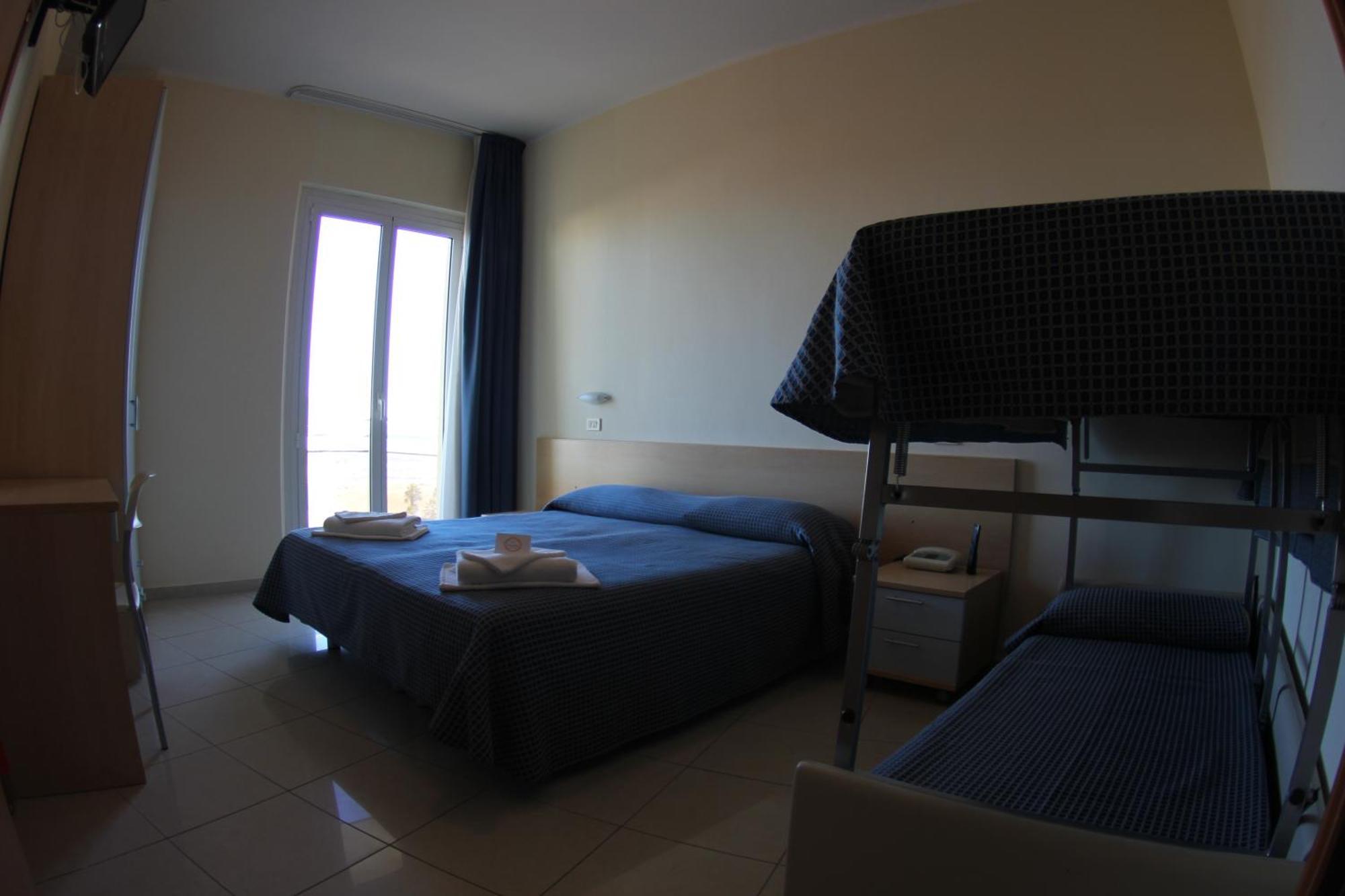 Hotel Fantasy Ρίμινι Δωμάτιο φωτογραφία